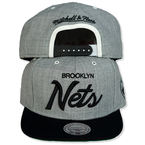 Mitchell & Ness Brooklyn Nets Snapback Script