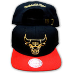 Mitchell & Ness Chicago Bulls Strapback Gold