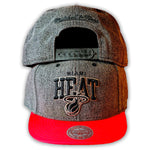 Mitchell & Ness Miami Heat Snapback Infrared